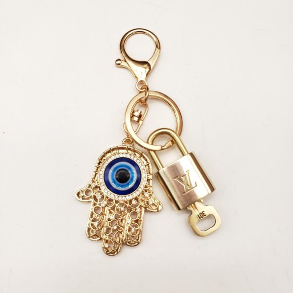Authentic Louis Vuitton Lock & Key with unbranded Bagcharm, Keycharm, Keychain - Picture 1 of 8